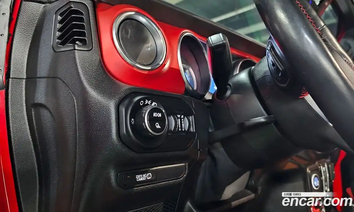 Jeep Gladiator 2021 3.6 автомат (гидро), фото 15