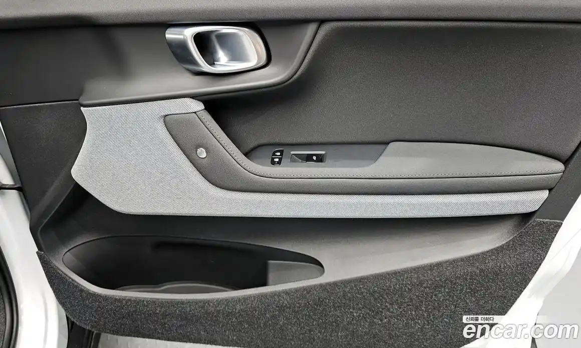 Polestar Polestar 2 2023 0.2 гидро, фото 14