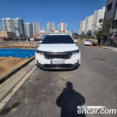 Kia Carnival 2023 2.2 автомат (гидро), миниатюра 3