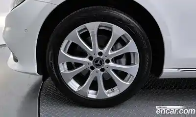Mercedes-Benz E-Class 2020 1.9 автомат (гидро), миниатюра 5