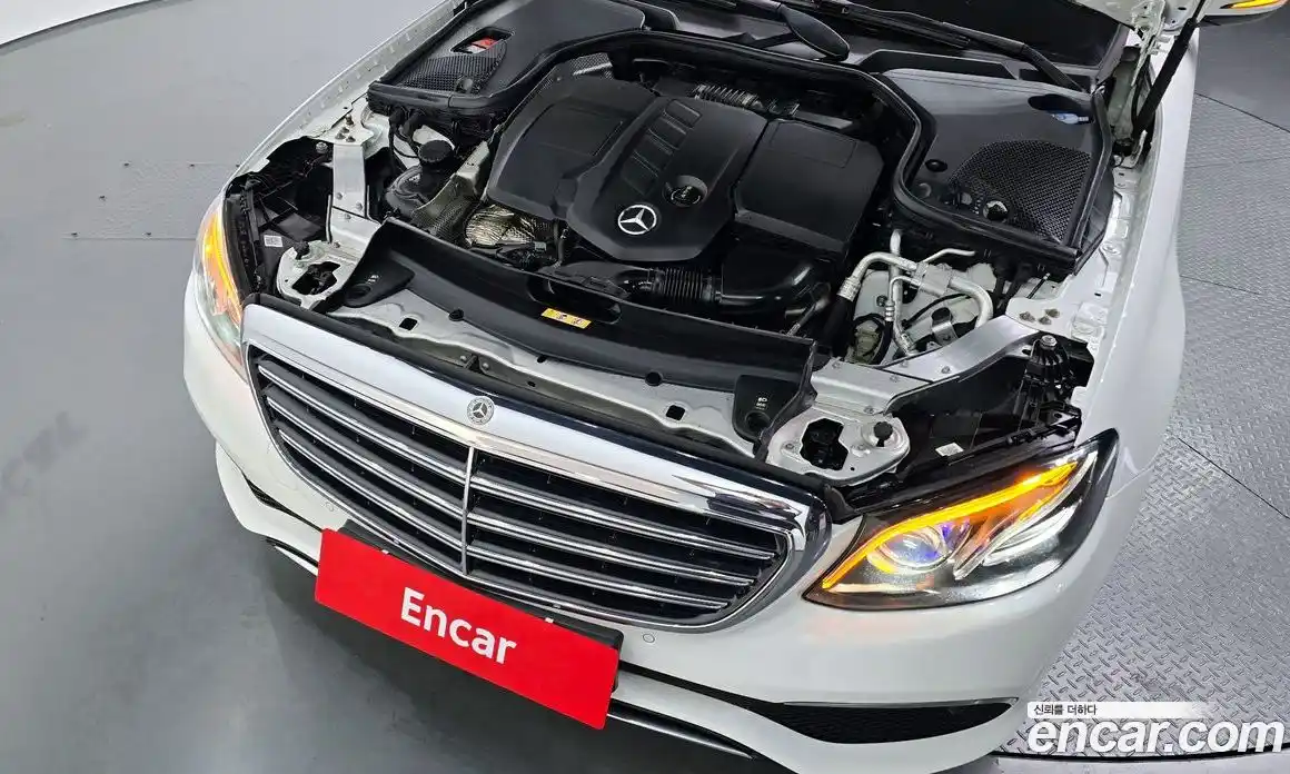 Mercedes-Benz E-Class 2020 1.9 автомат (гидро), фото 6