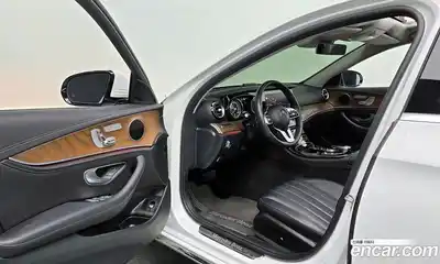 Mercedes-Benz E-Class 2020 1.9 автомат (гидро), миниатюра 10
