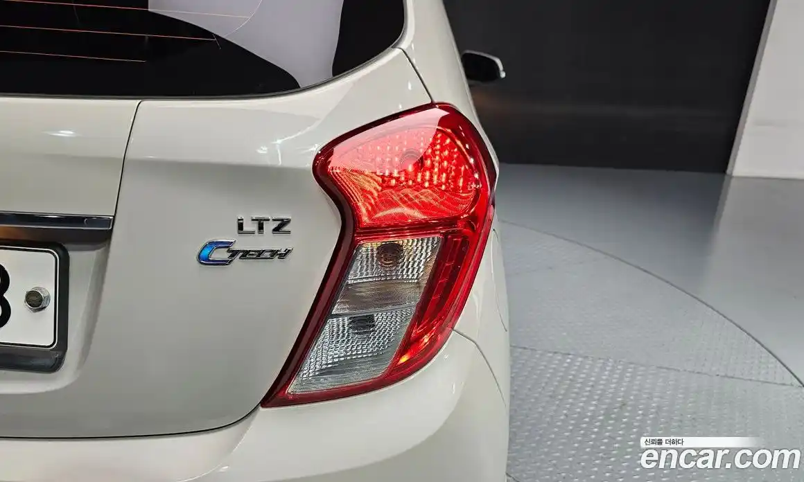 Chevrolet Spark 2018 1.0 гидро, фото 9