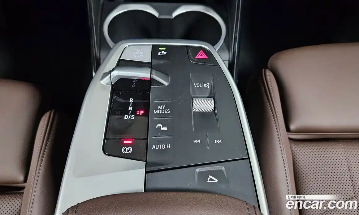 BMW X1 2025 2.0 гидро, фото 9