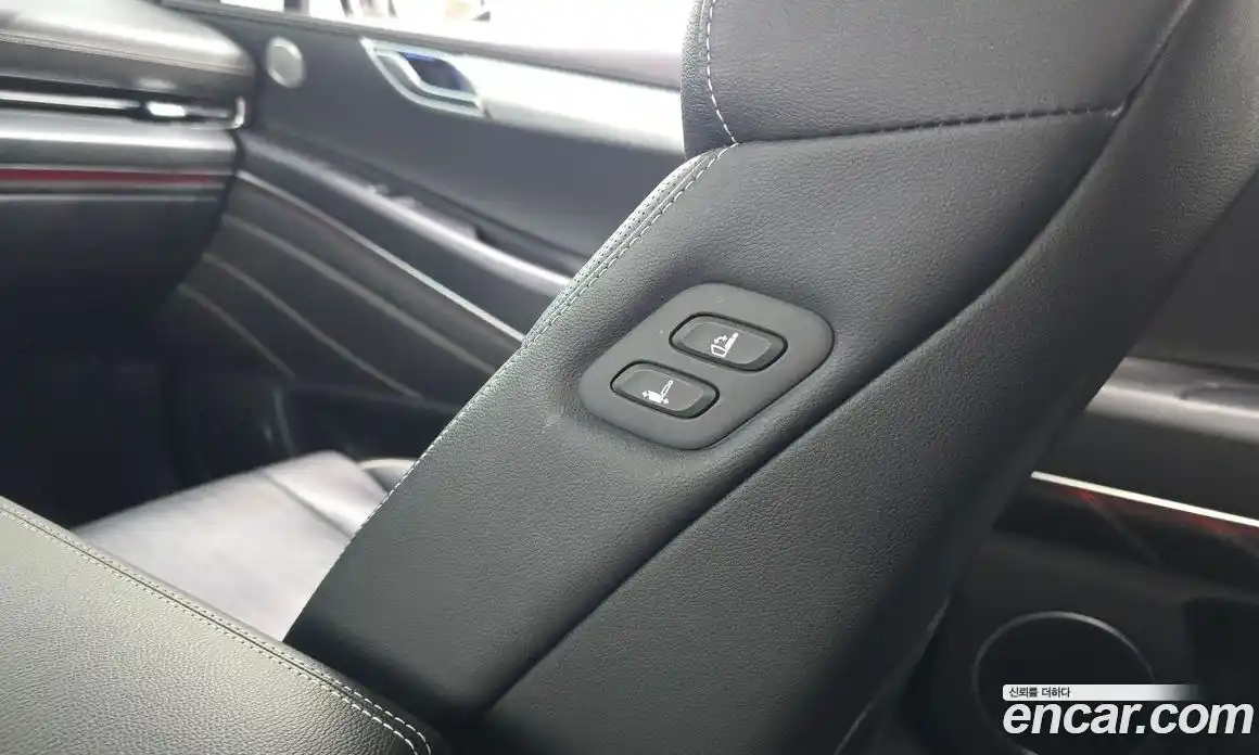 Genesis GV80 2021 3.5 гидро, фото 30