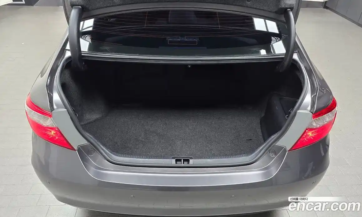 Toyota Camry 2016 2.5 гидро, фото 20