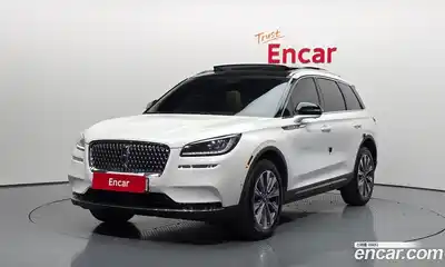Lincoln Corsair