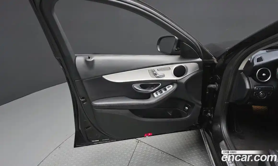 Mercedes-Benz C-Class 2018 2.1 гидро, фото 14