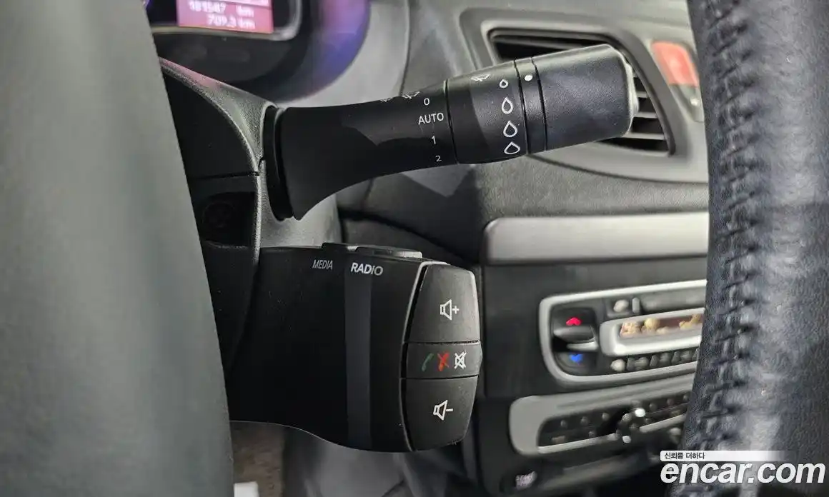 Renault SM3 2020 0.1 гидро, фото 16