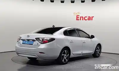 Renault SM3 2020 0.1 гидро, миниатюра 2