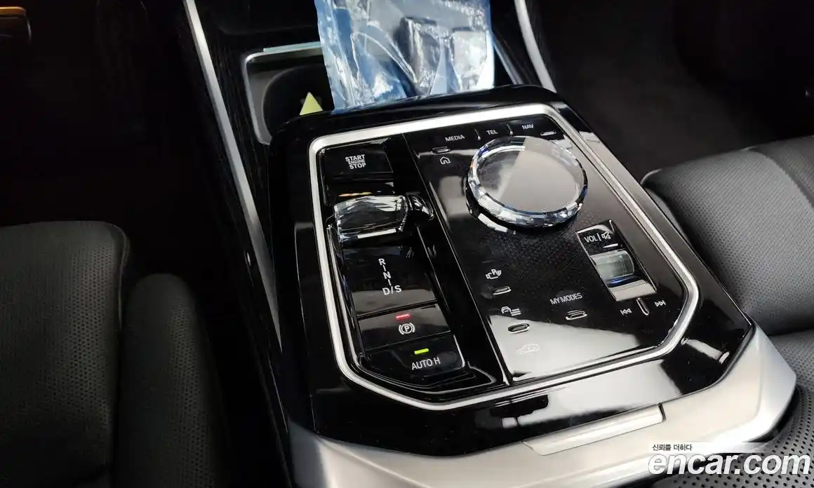BMW 7-Series 2025 3.0 гидро, фото 9