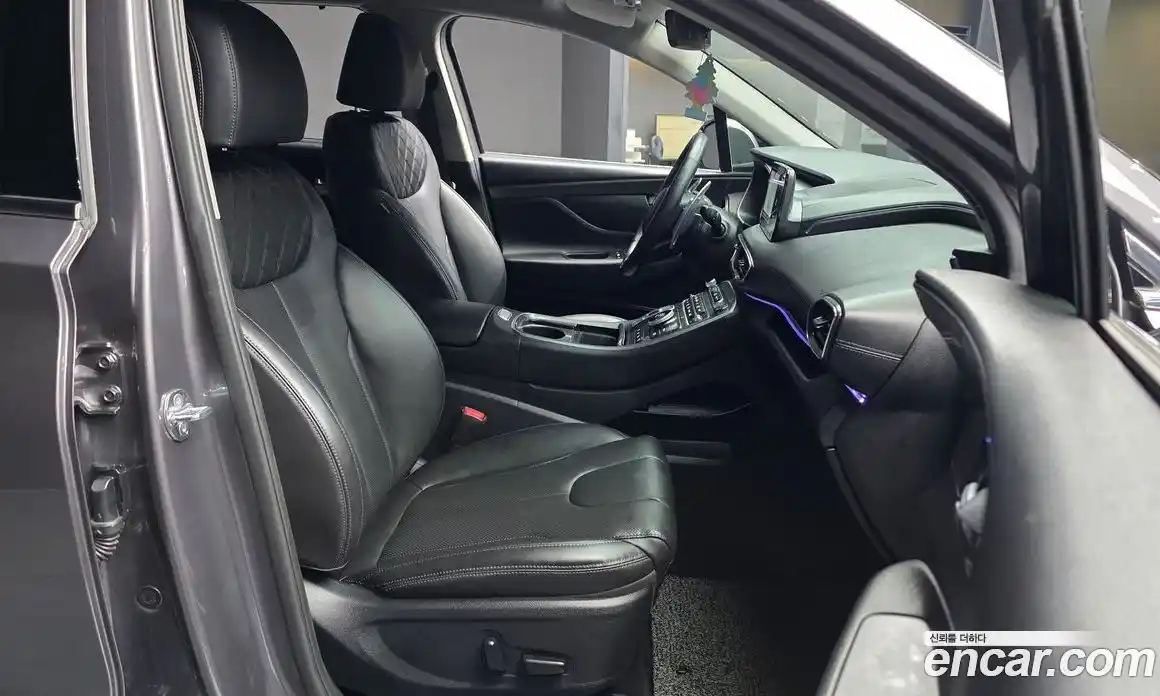 Hyundai Santa Fe 2023 2.5 гидро, фото 17