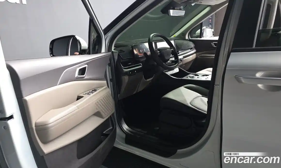 Kia Carnival 2025 3.5 автомат (гидро), фото 13