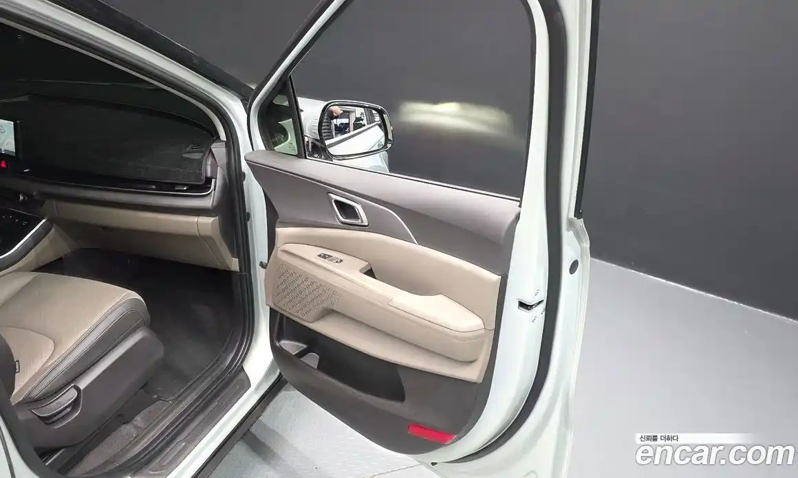 Kia Carnival 2025 3.5 автомат (гидро), фото 15