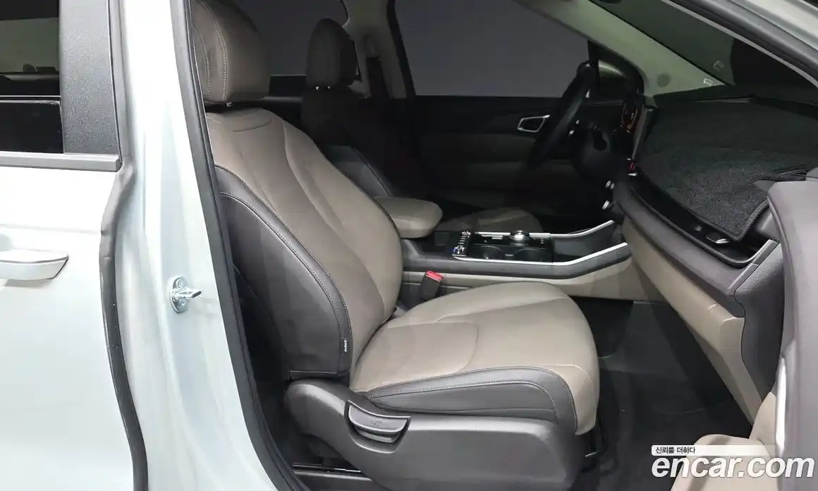 Kia Carnival 2025 3.5 автомат (гидро), фото 17