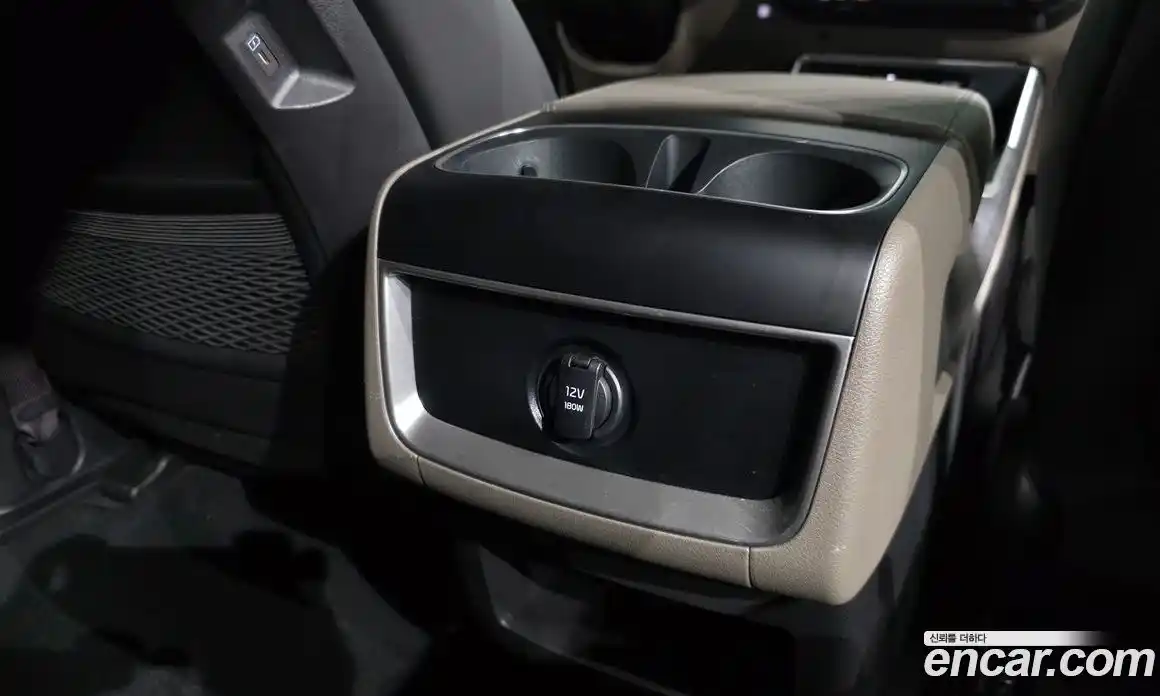 Kia Carnival 2025 3.5 автомат (гидро), фото 35