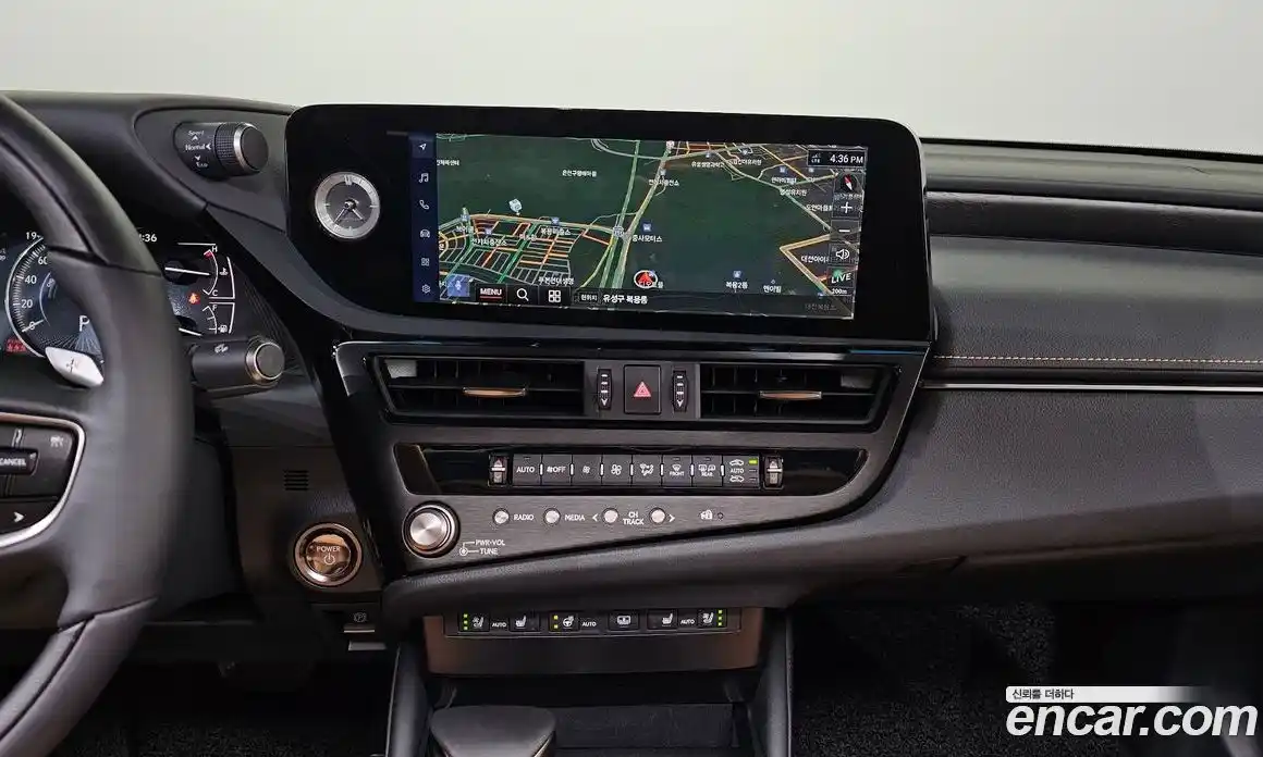 Lexus ES 2026 2.5 гидро, фото 16