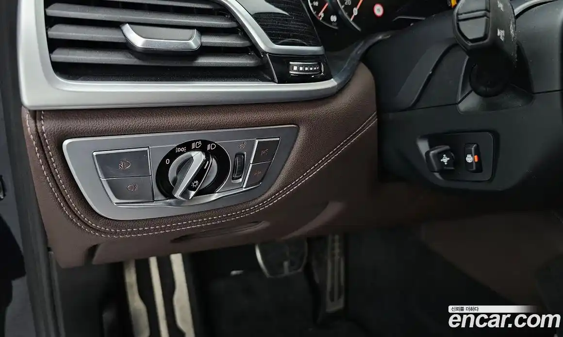 BMW 7-Series 2018 3.0 гидро, фото 15