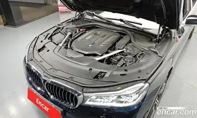 BMW 7-Series 2018 3.0 гидро, миниатюра 6