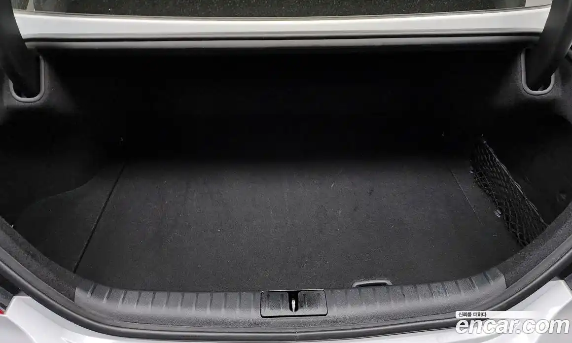 Genesis G70 2022 2.0 гидро, фото 20