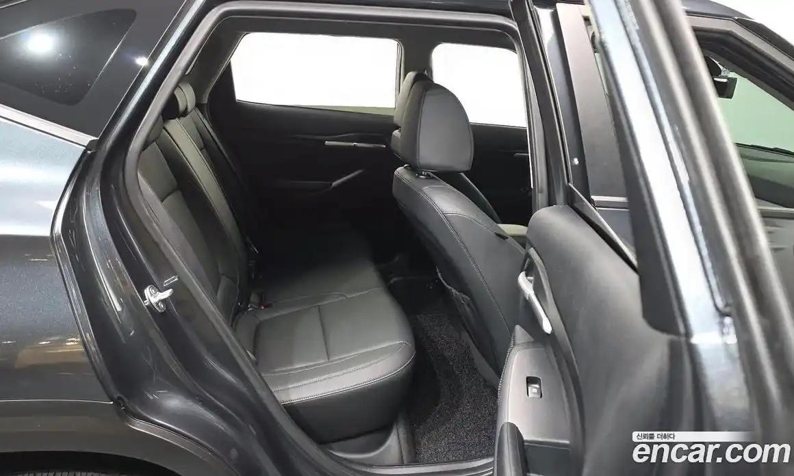Kia Seltos 2024 1.6 автомат (гидро), фото 12