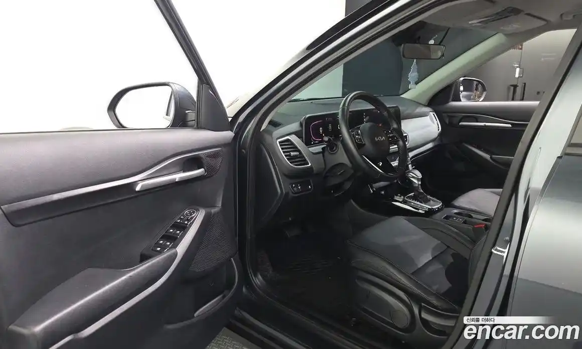 Kia Seltos 2024 1.6 автомат (гидро), фото 10