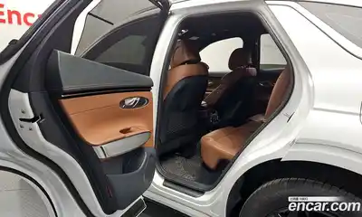 Genesis GV70 2021 2.5 гидро, миниатюра 12