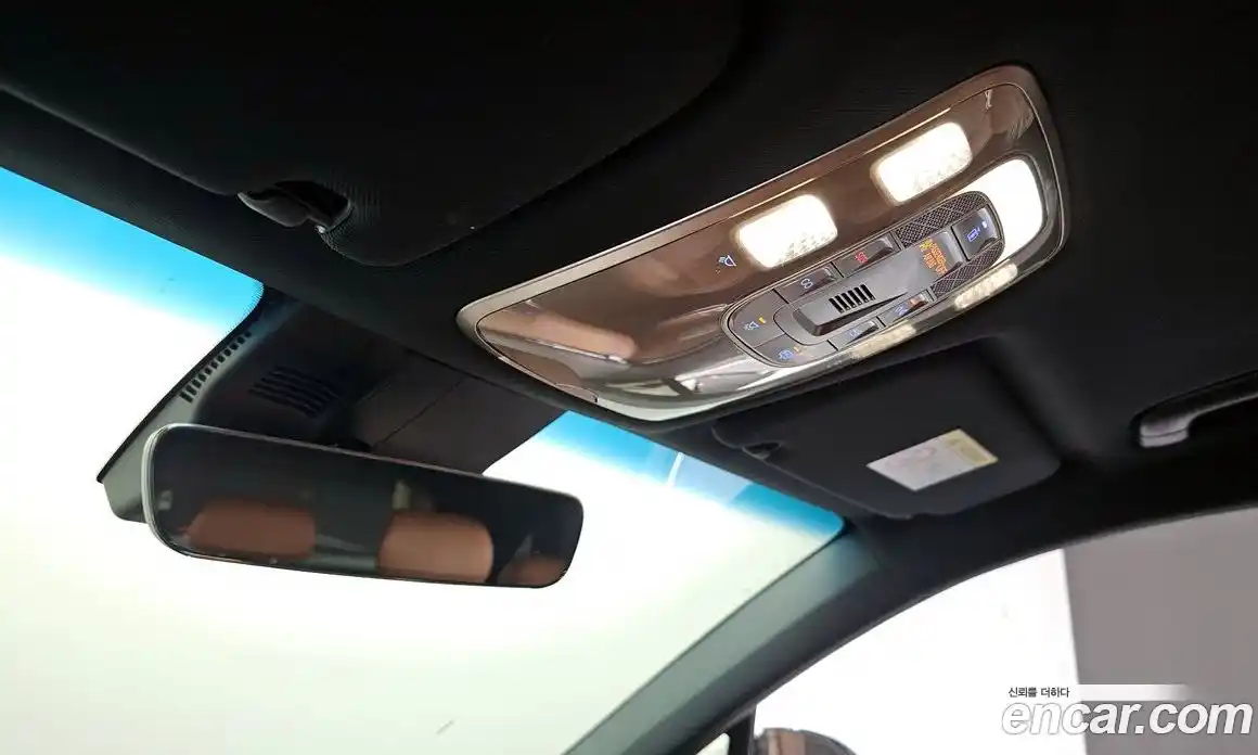 Genesis GV70 2021 2.5 гидро, фото 17
