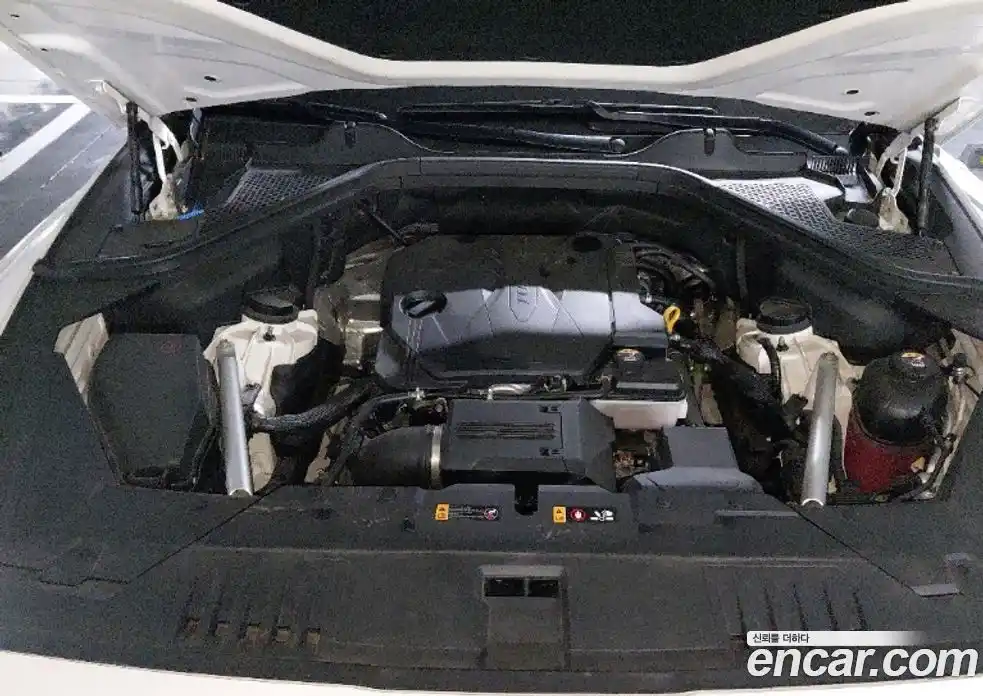 Genesis GV80 2023 2.5 гидро, фото 6
