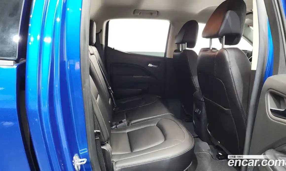 Chevrolet Colorado 2020 3.6 автомат (гидро), фото 17