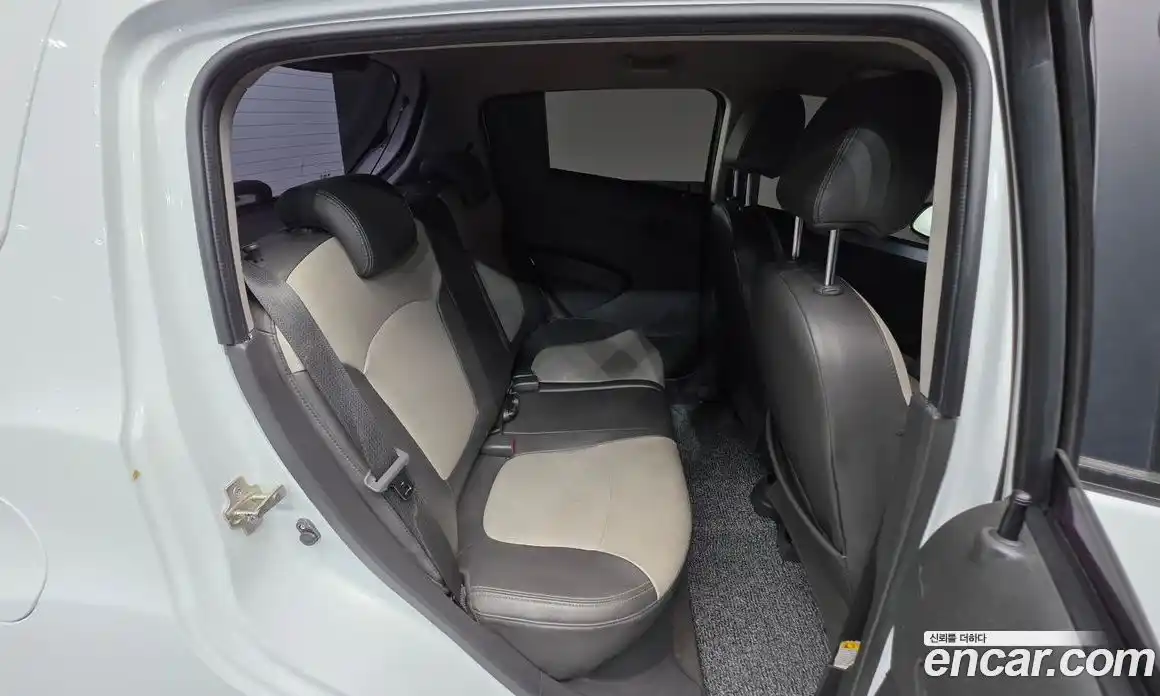 Chevrolet Spark 2012 1.0 автомат (гидро), фото 18