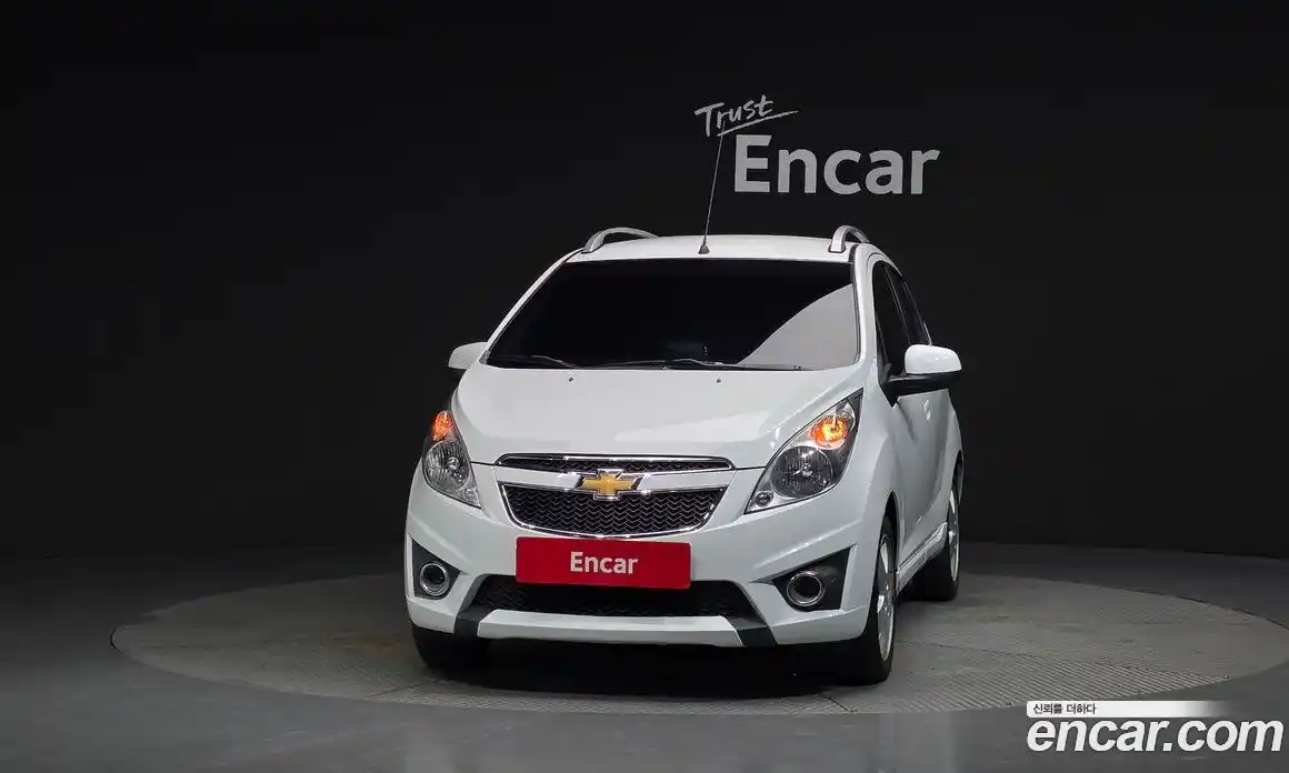 Chevrolet Spark 2012 1.0 автомат (гидро), фото 3