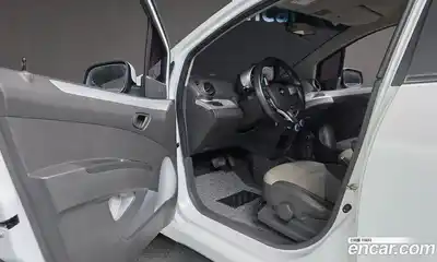 Chevrolet Spark 2012 1.0 автомат (гидро), миниатюра 10