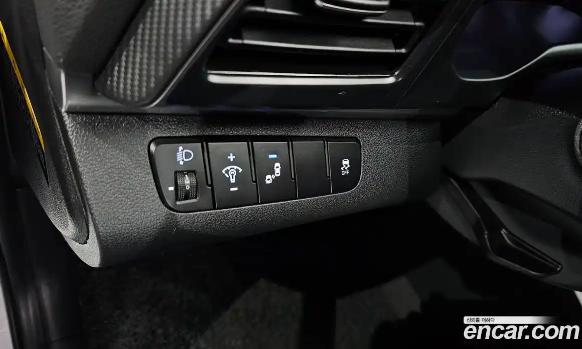 Hyundai Avante 2019 1.6 гидро, фото 23