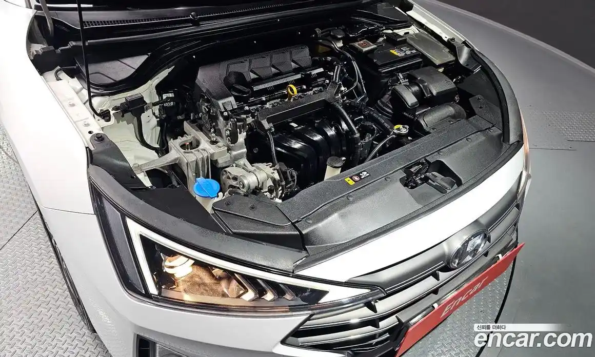 Hyundai Avante 2019 1.6 гидро, фото 6