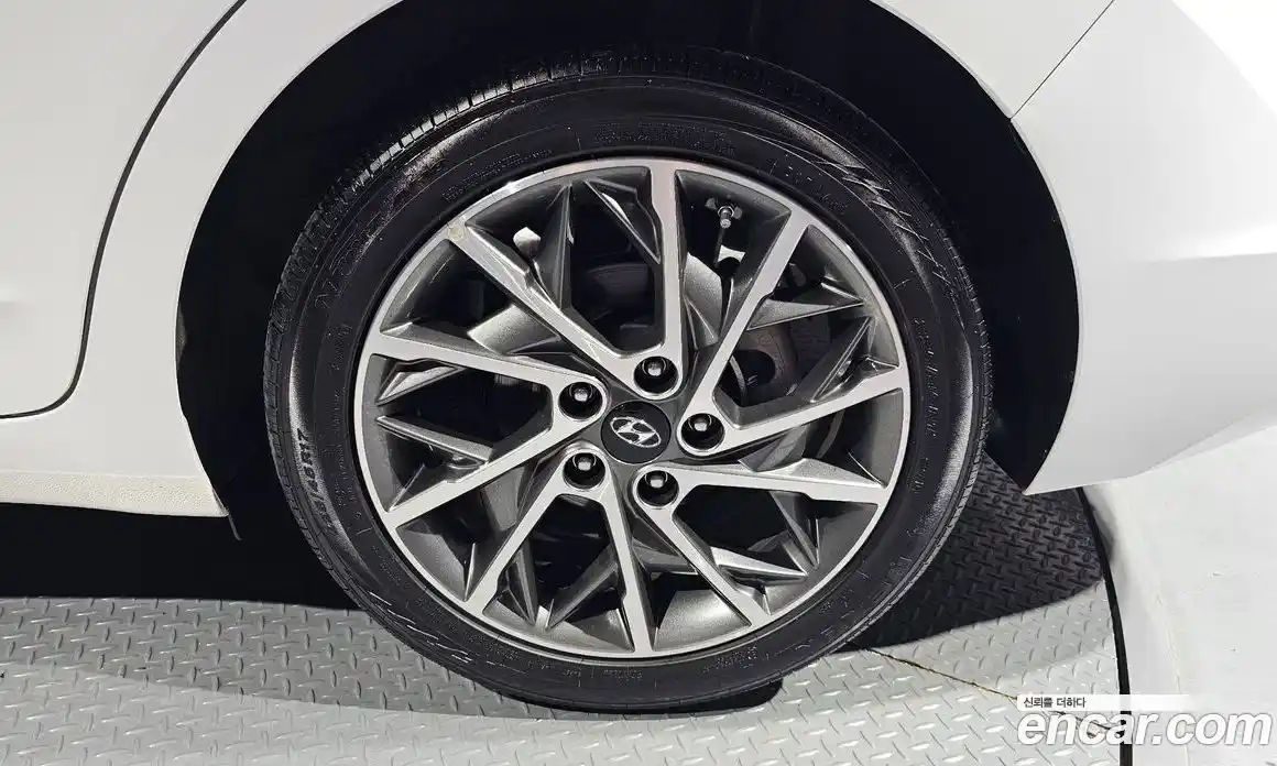 Hyundai Avante 2019 1.6 гидро, фото 7