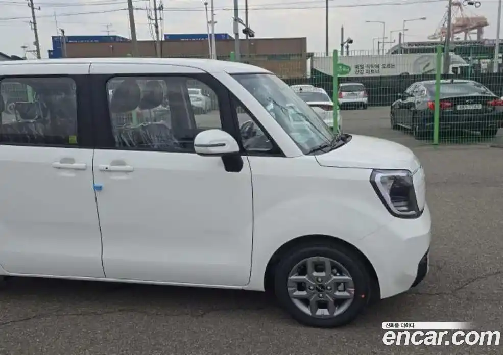 Kia Ray 2026 1.0 гидро, фото 11