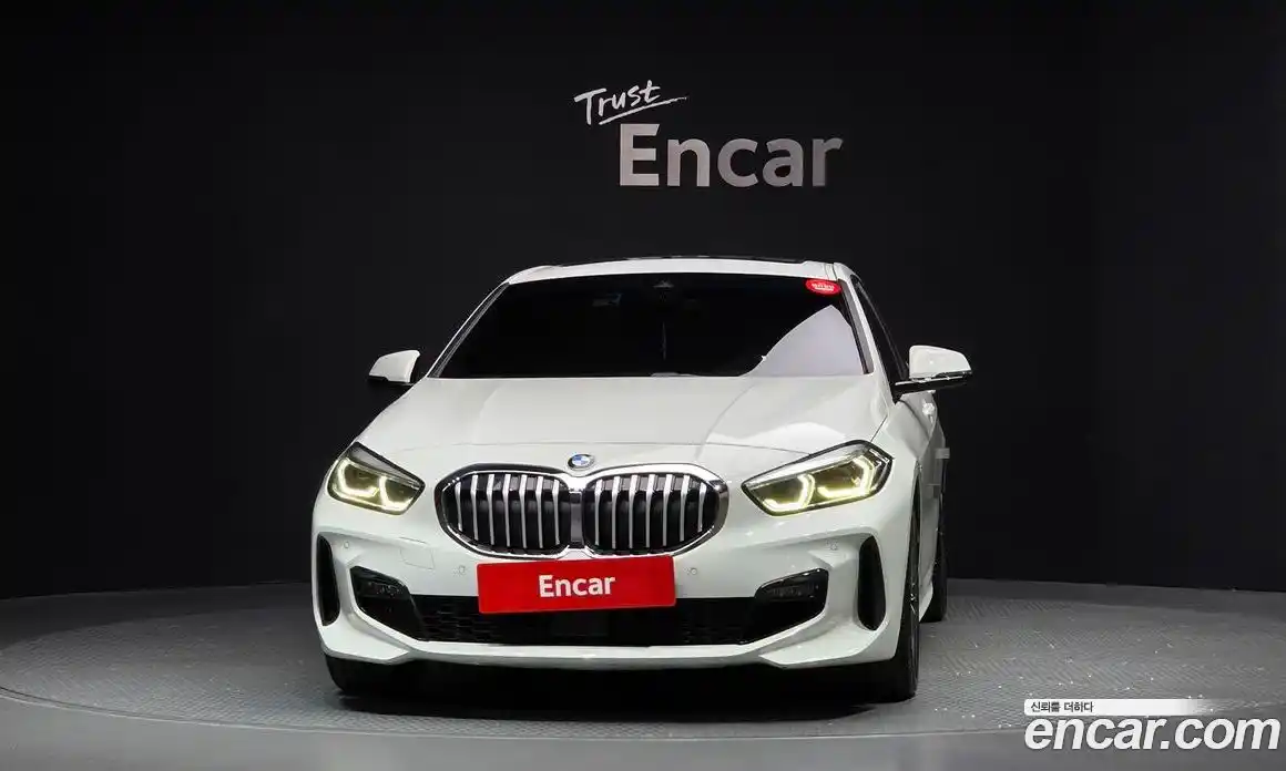 BMW 1-Series 2022 2.0 гидро, фото 3