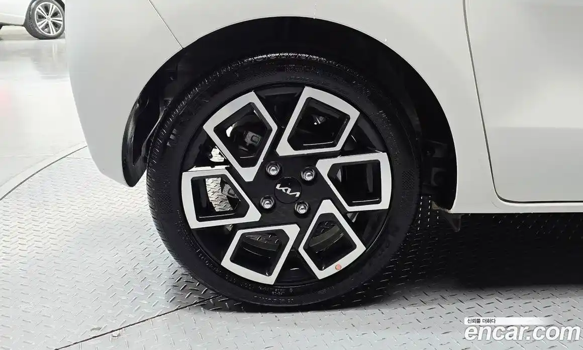 Kia Ray 2024 1.0 гидро, фото 5