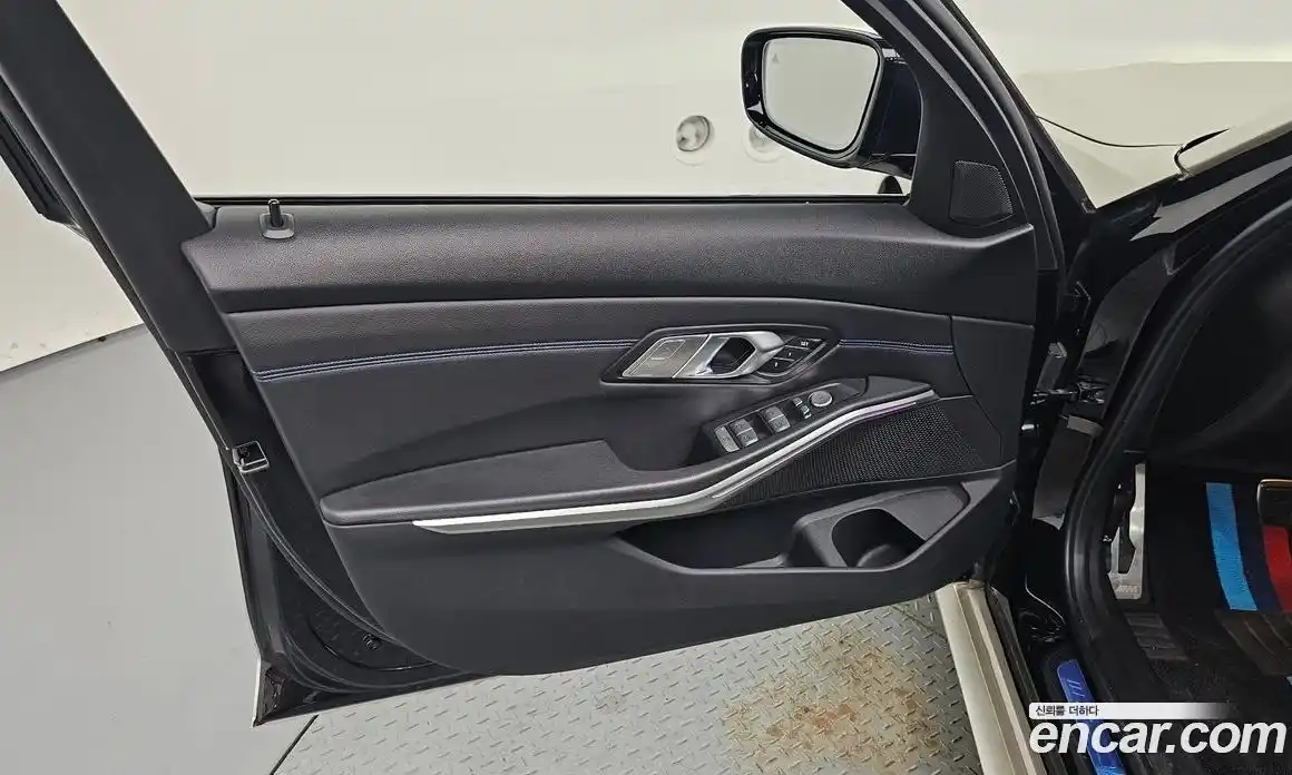 BMW 3-Series 2021 2.0 гидро, фото 14