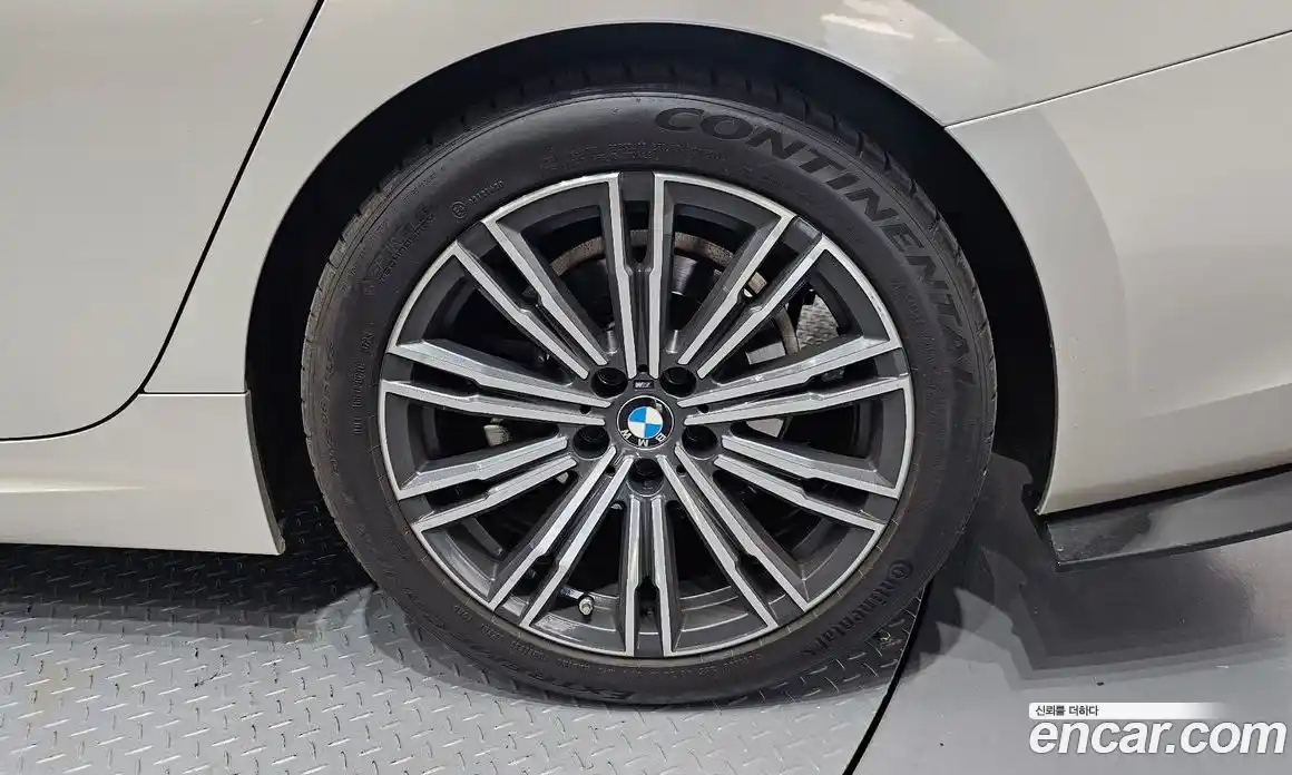 BMW 3-Series 2021 2.0 гидро, фото 7