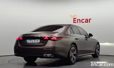 Mercedes-Benz E-Class 2025 2.0 гидро, миниатюра 2