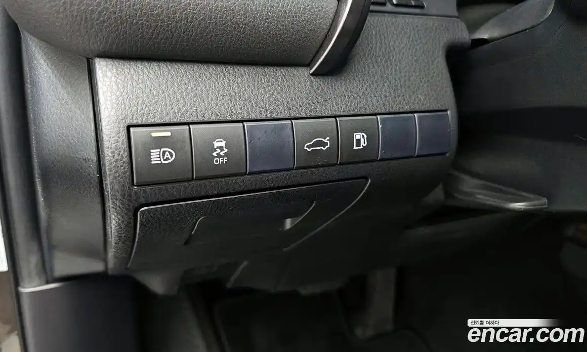 Toyota Camry 2018 2.5 гидро, фото 25