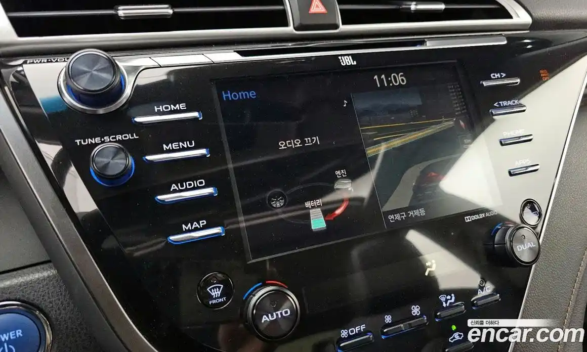 Toyota Camry 2018 2.5 гидро, фото 29