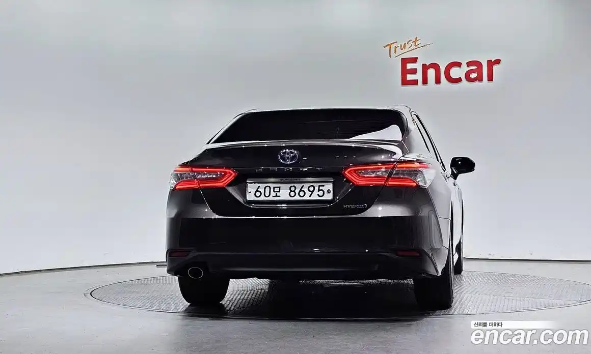 Toyota Camry 2018 2.5 гидро, фото 4