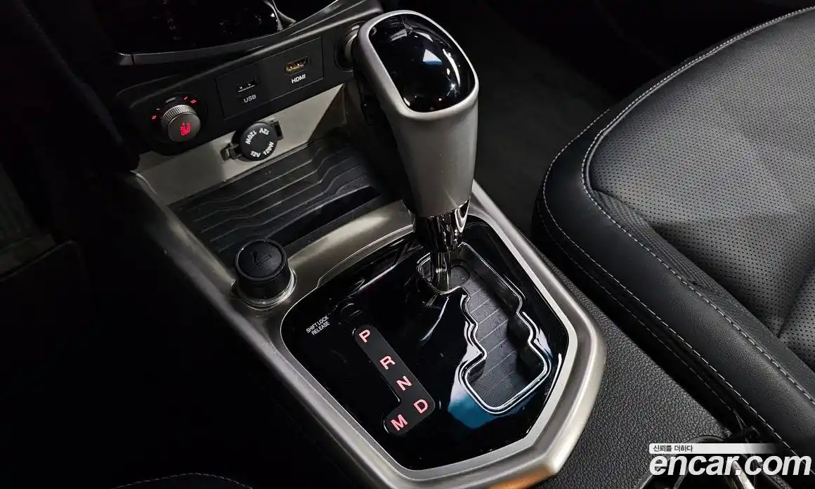 SsangYong TIBOLI 2016 1.6 автомат (гидро), фото 9