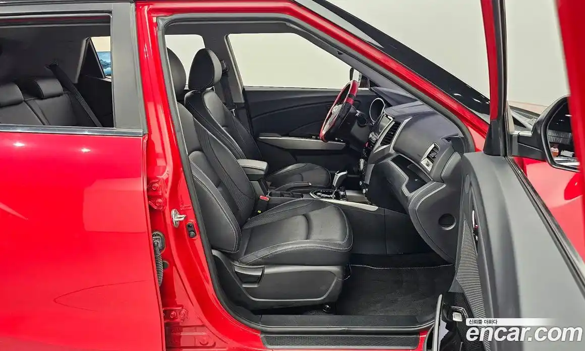SsangYong TIBOLI 2016 1.6 автомат (гидро), фото 10
