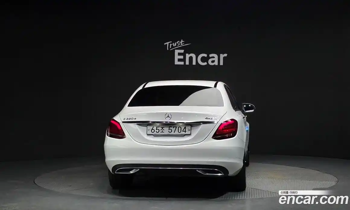 Mercedes-Benz C-Class 2019 1.9 гидро, фото 4