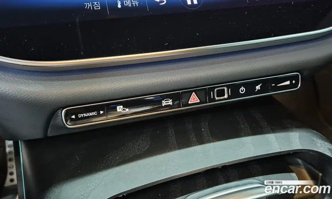 Mercedes-Benz E-Class 2025 2.0 гидро, фото 14