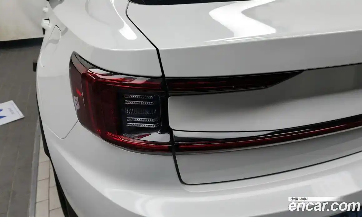 Polestar Polestar 2 2022 0.2 гидро, фото 9